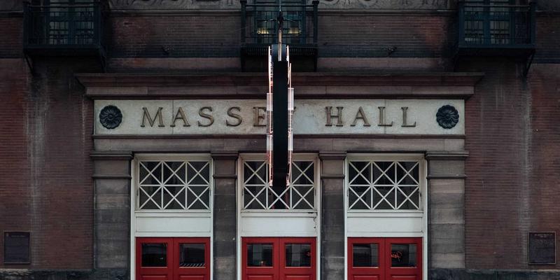 工业设备进阶之路：如何选择卓越的工业解决方案供应商